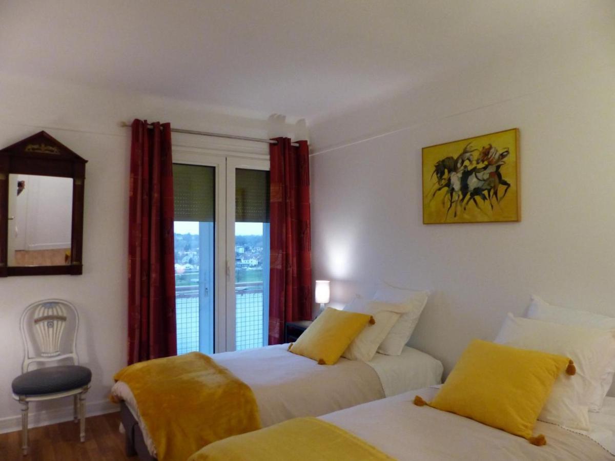 Appartement Panoramique Au Centre De Moulins Avec Terrasse, 2 Chambres, Et Equipements Modernes - Fr-1-489-412 Екстер'єр фото